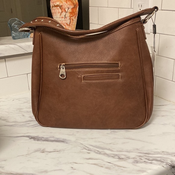 Attractive Montanawest Southwest Design Shoulder Bag - Camel Brown - Picture 4 of 10
